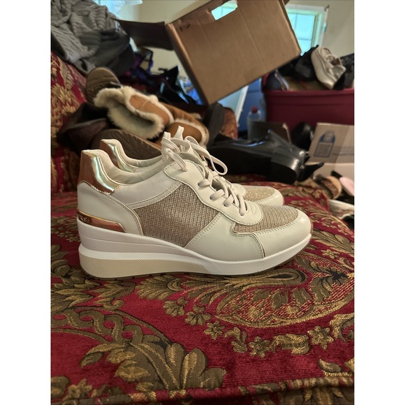 Michael Kors Shoes - New No Box Michael Kors Women White Leather Gold Glitter Sneakers Size 10